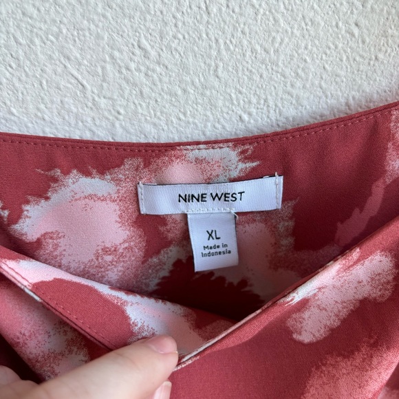 Nine West | Red & Pink Ruffle Tank - Picture 3 of 7